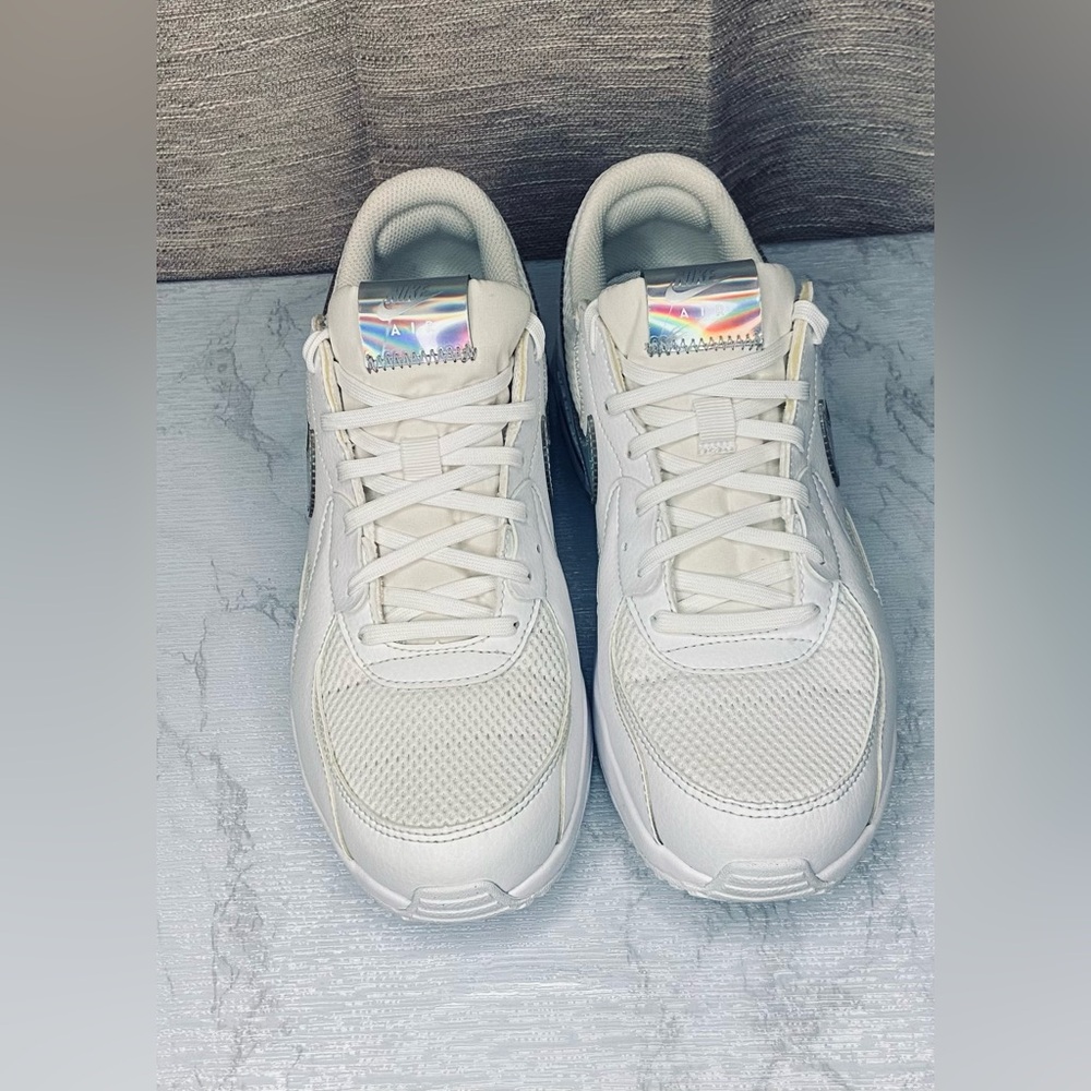 Preowned Womens Nike Air Max Excee running shoes SIZE 9”good wearable condition” - Picture 4 of 6
